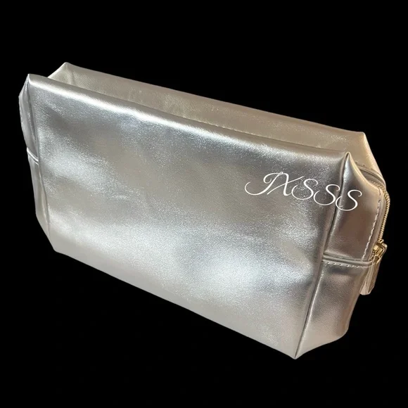 Silver-Gold YSL (Yves Saint Laurent) Beauty Cosmetic-Makeup Bag - Picture 10 of 13